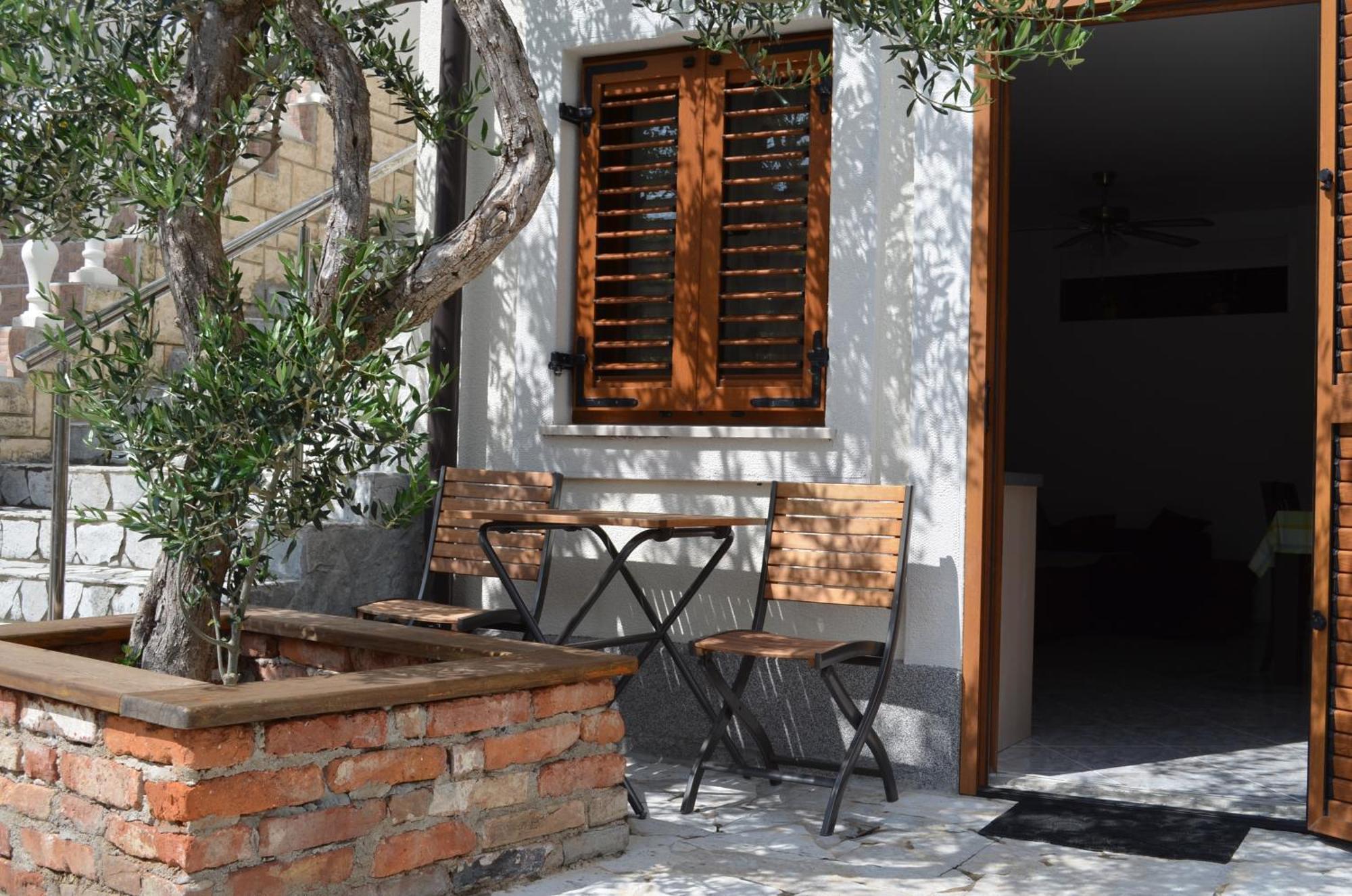 Apartments Lora باشْكا الغرفة الصورة