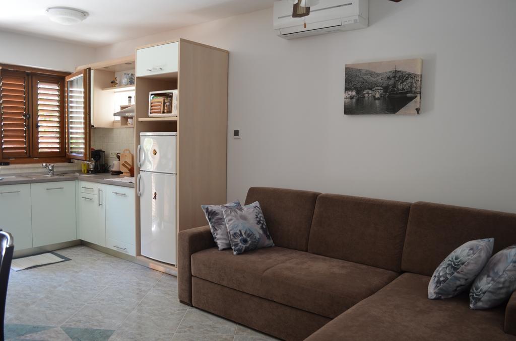 Apartments Lora باشْكا المظهر الخارجي الصورة
